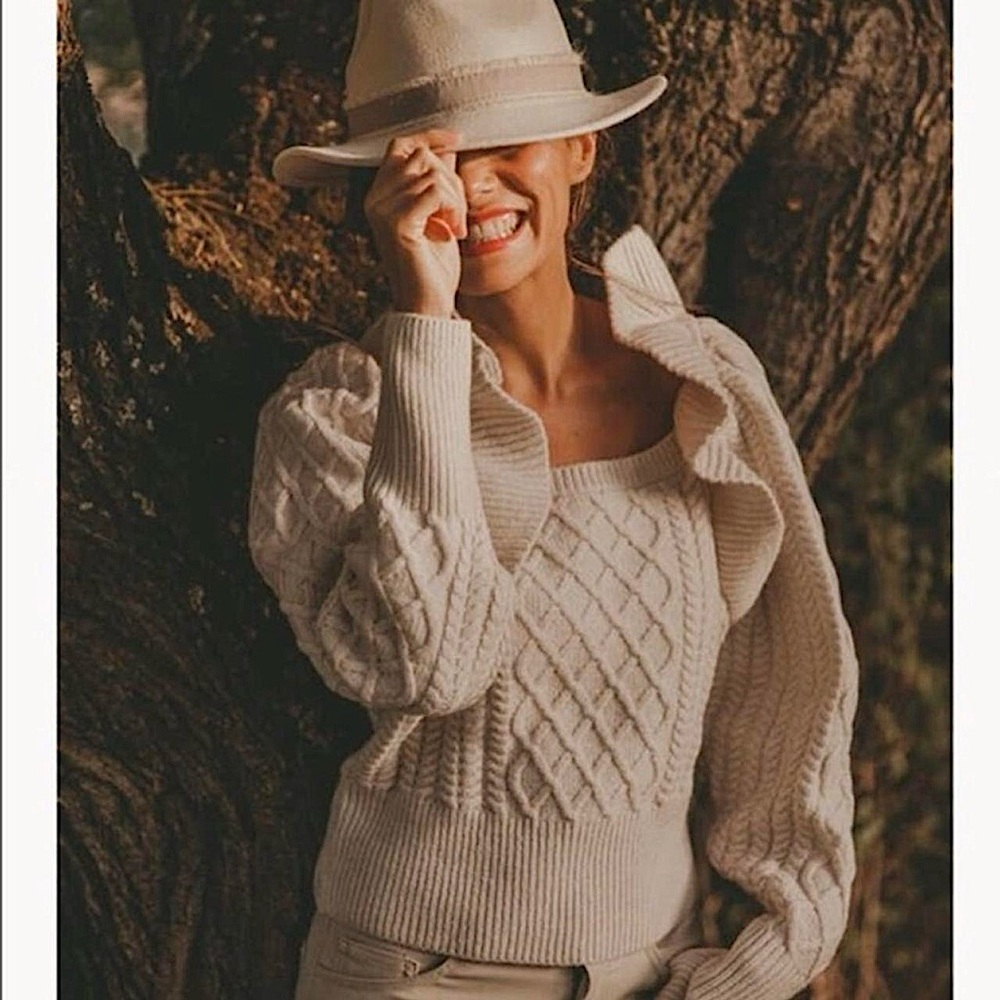 H&M Women’s Knit Flounce Beige Sweater